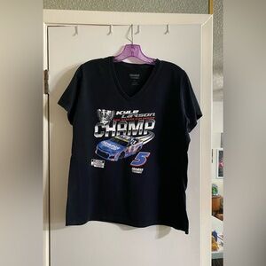 NASCAR Hendrix women’s V-neck T-shirt, black size L 100% cotton